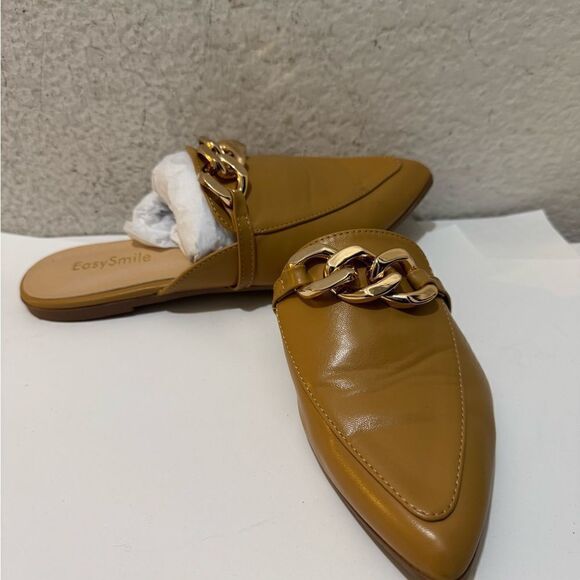 Easy smile Womens size 7.5  mules with chain - Picture 2 of 9